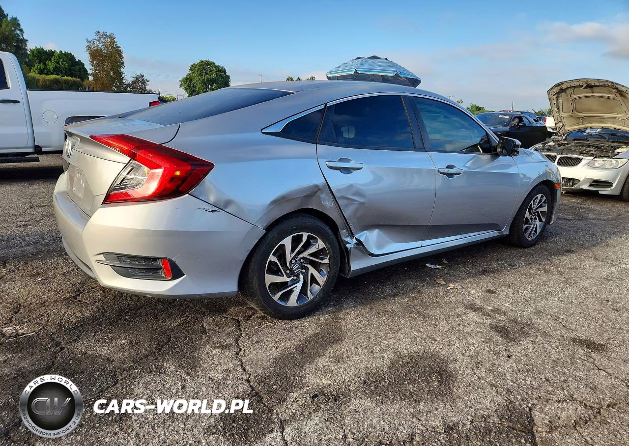2016 Honda Civic Ex VIN:2HGFC2F70GH567589 - 3