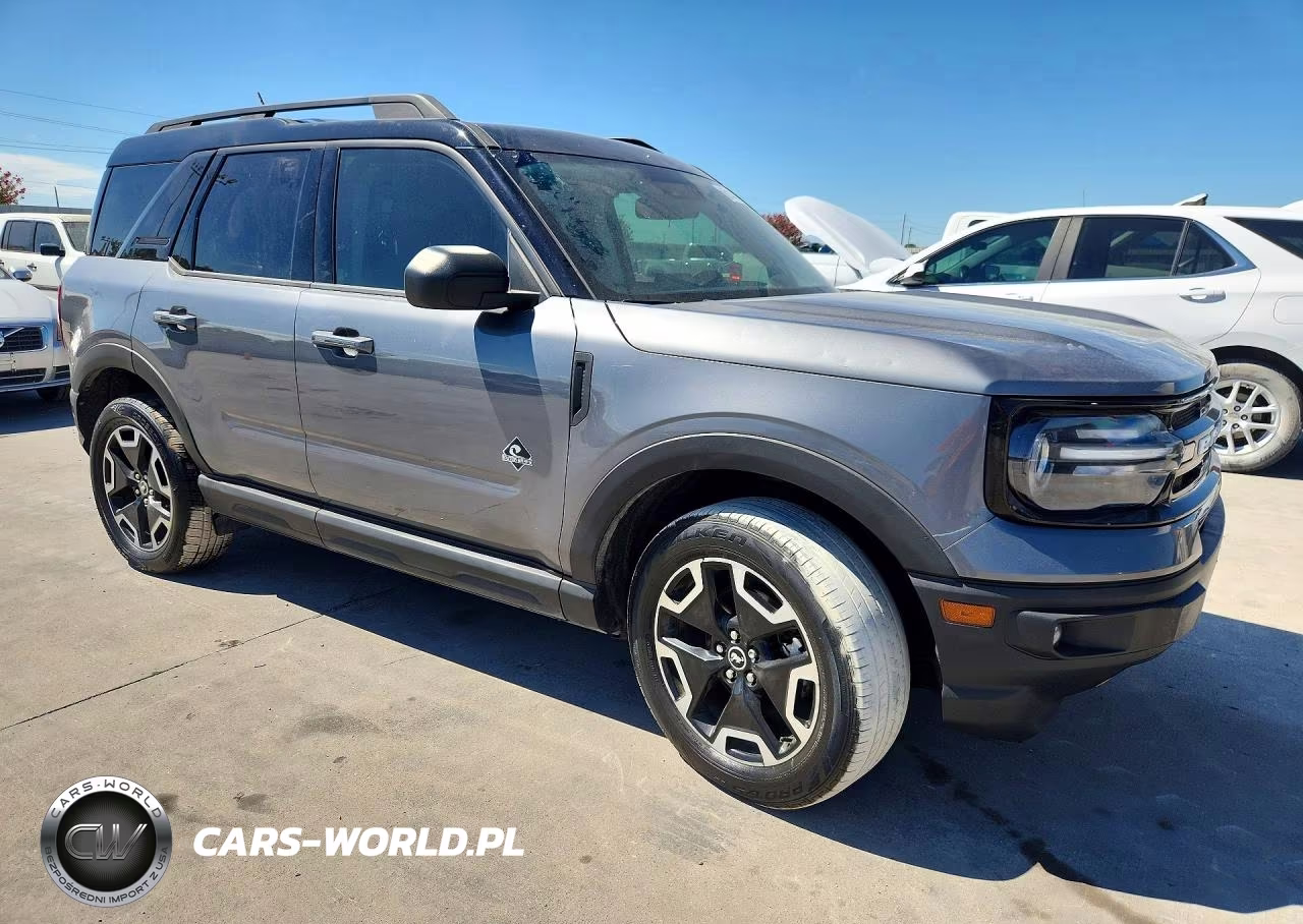 2021 Ford Bronco Sport Outer Banks VIN:3FMCR9C65MRA72272 - 4