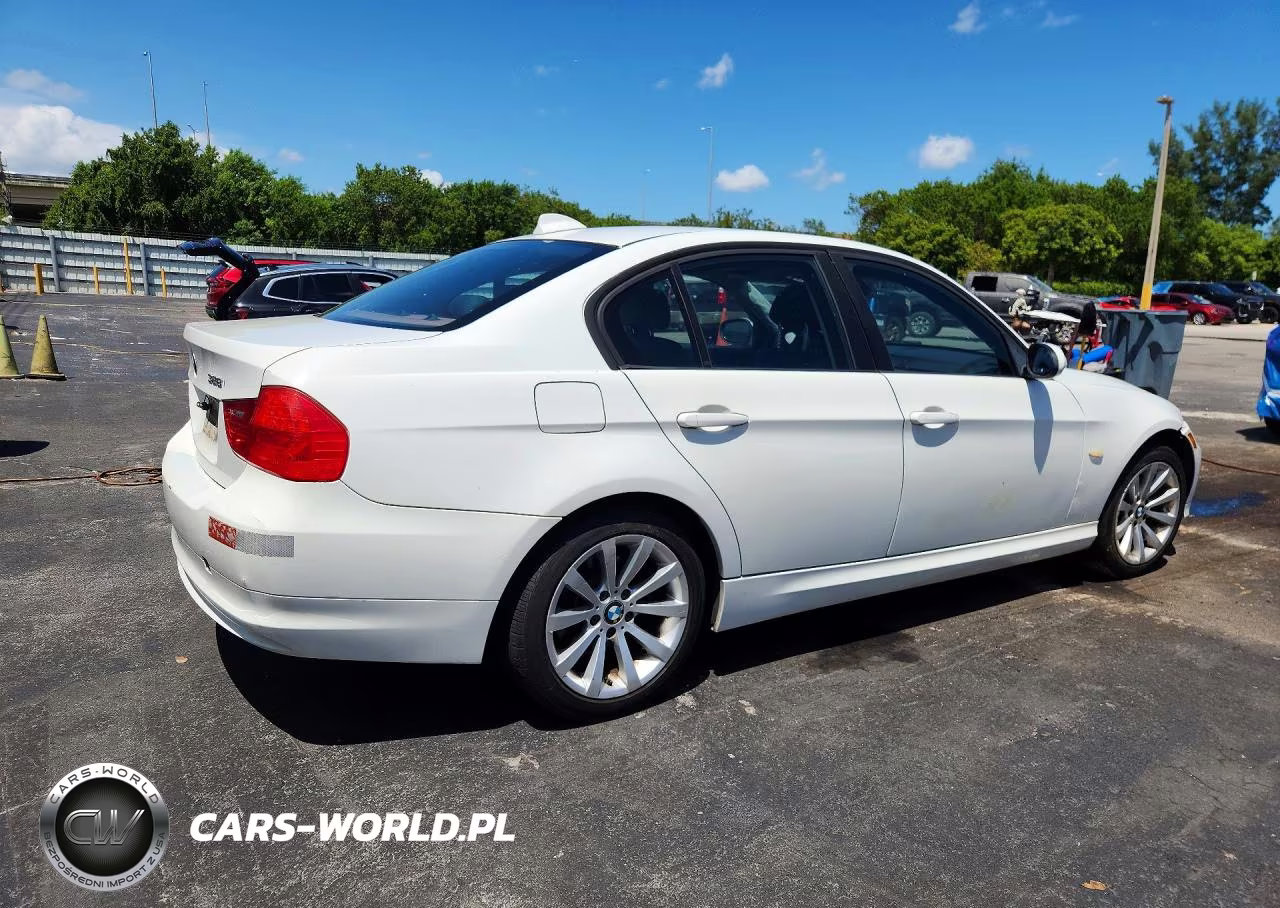 2011 BMW 328 Xi Sulev VIN:WBAPK5C50BA656576 - 3