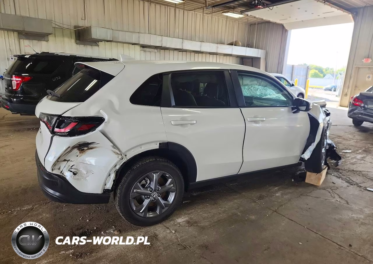 2026 Honda Hr-V Lx VIN:3CZRZ2H37TM759232 - 3