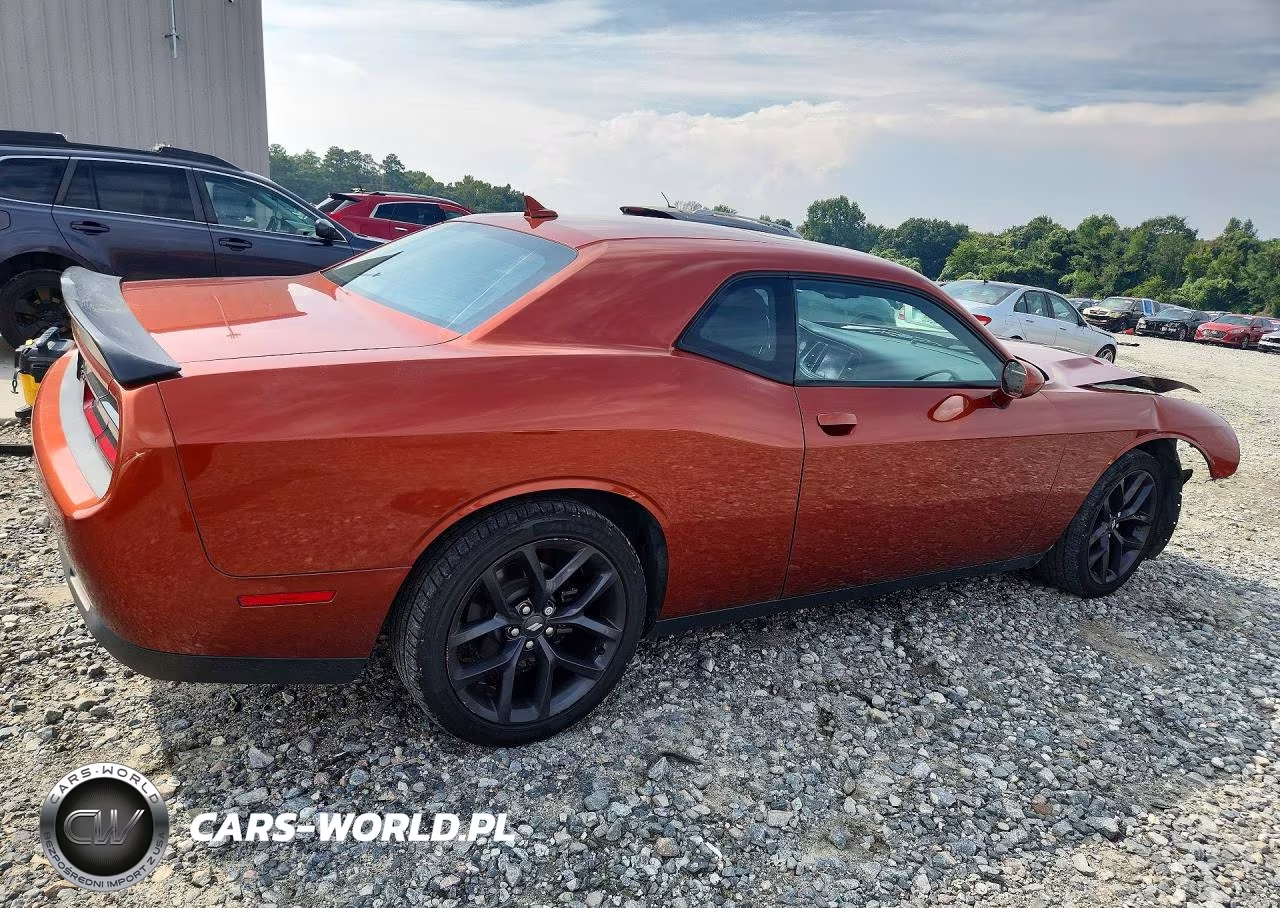2020 Dodge Challenger Sxt VIN:2C3CDZAG2LH214932 - 3
