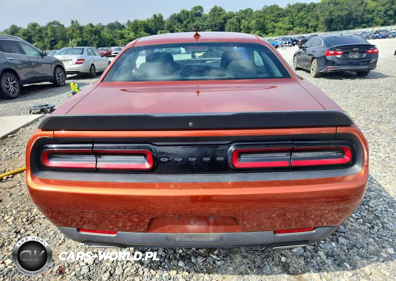 2020 Dodge Challenger Sxt VIN:2C3CDZAG2LH214932 - 6
