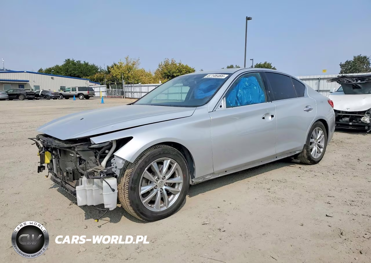 2014 Infiniti Q50 Premium