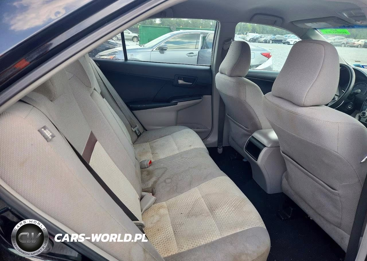2012 Toyota Camry Le VIN:4T1BF1FK7CU083151 - 10
