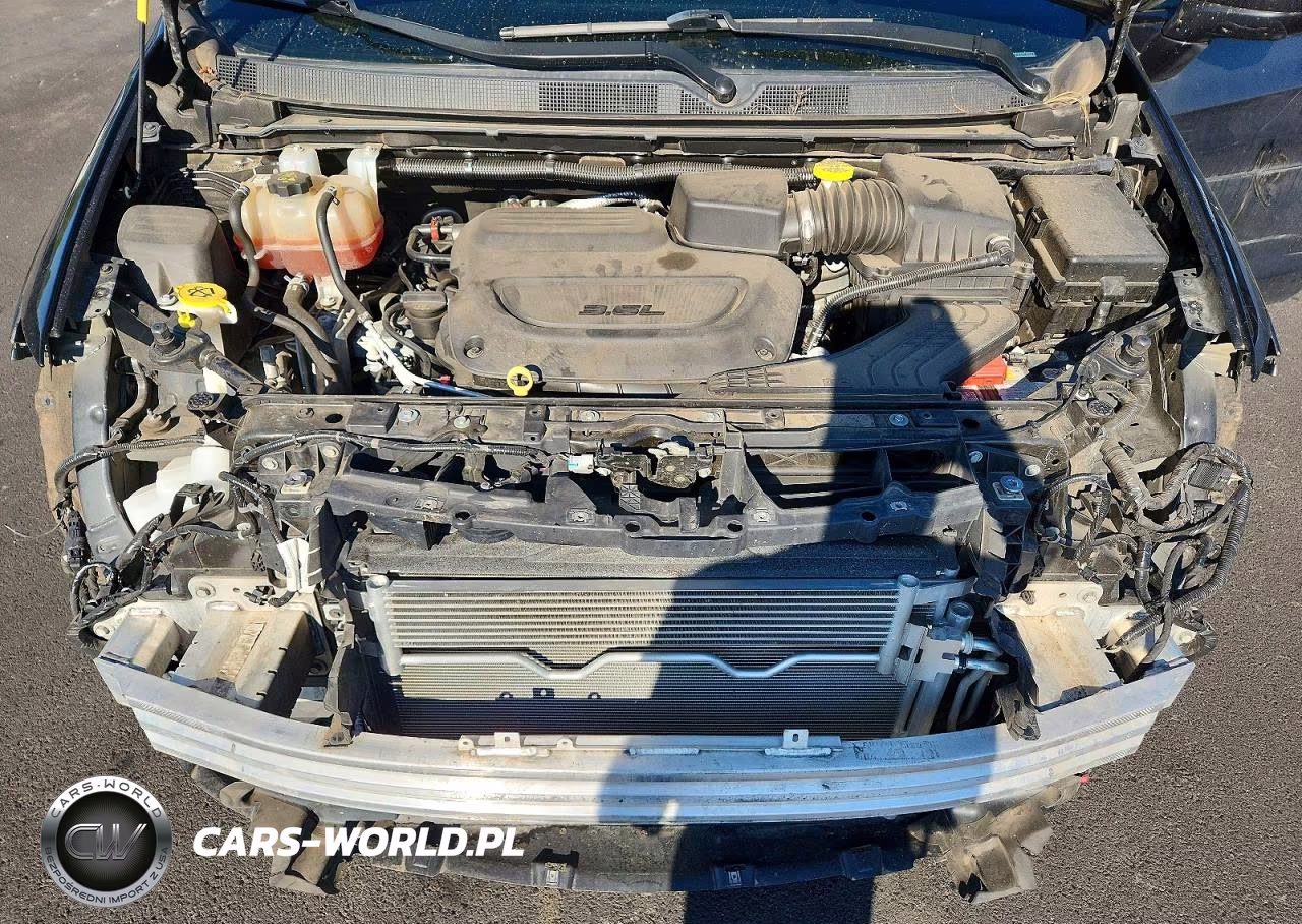 2020 Chrysler Pacifica Touring L VIN:2C4RC3BG0LR263674 - 11