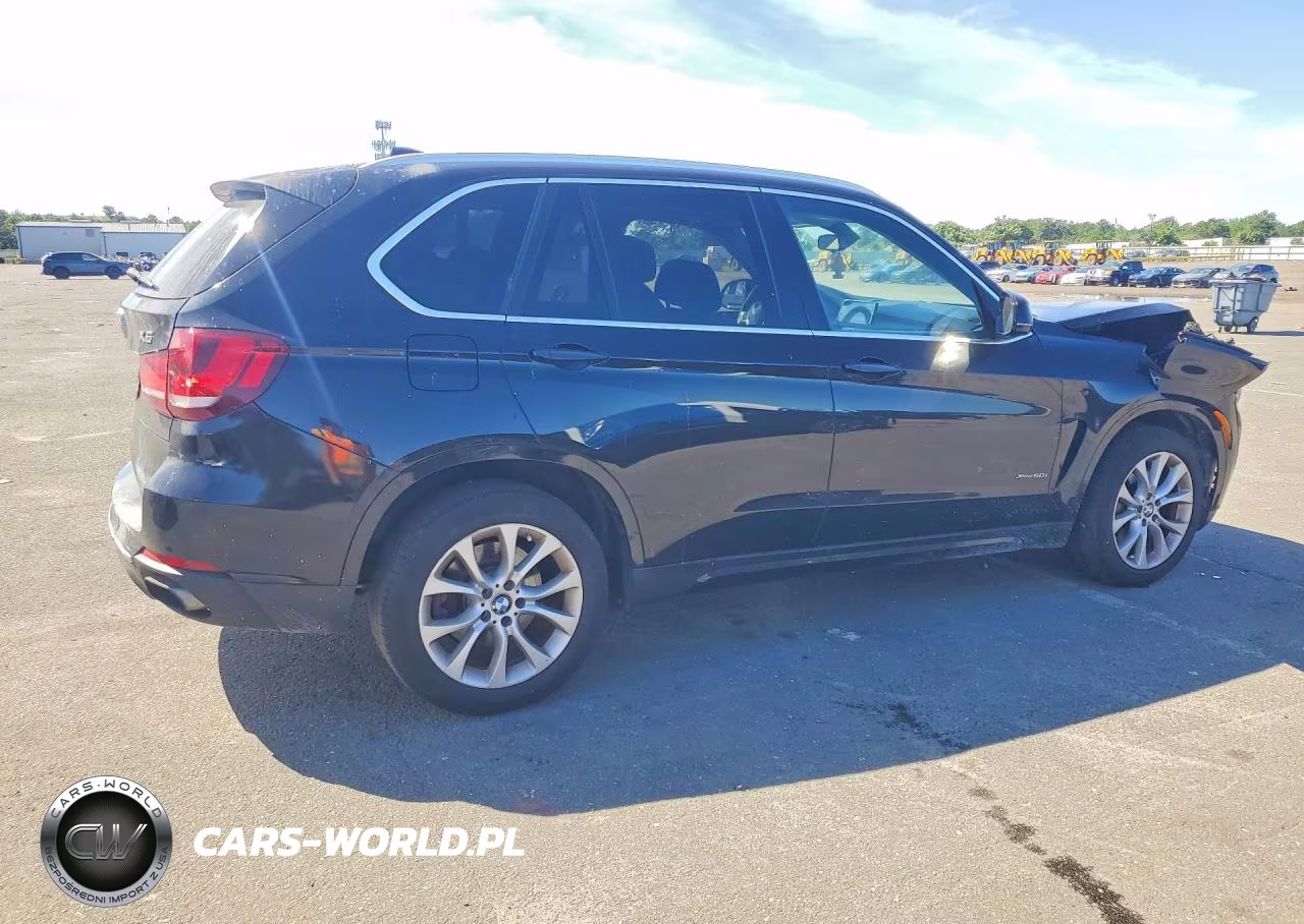 2015 BMW X5 xDrive50I VIN:5UXKR6C56F0J75868 - 3