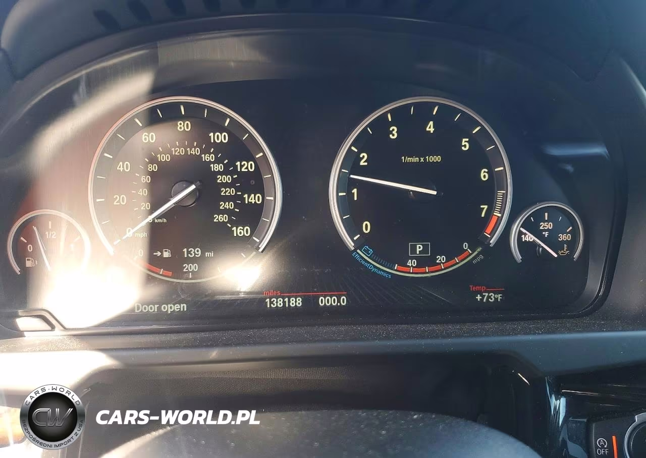 2015 BMW X5 xDrive50I VIN:5UXKR6C56F0J75868 - 9