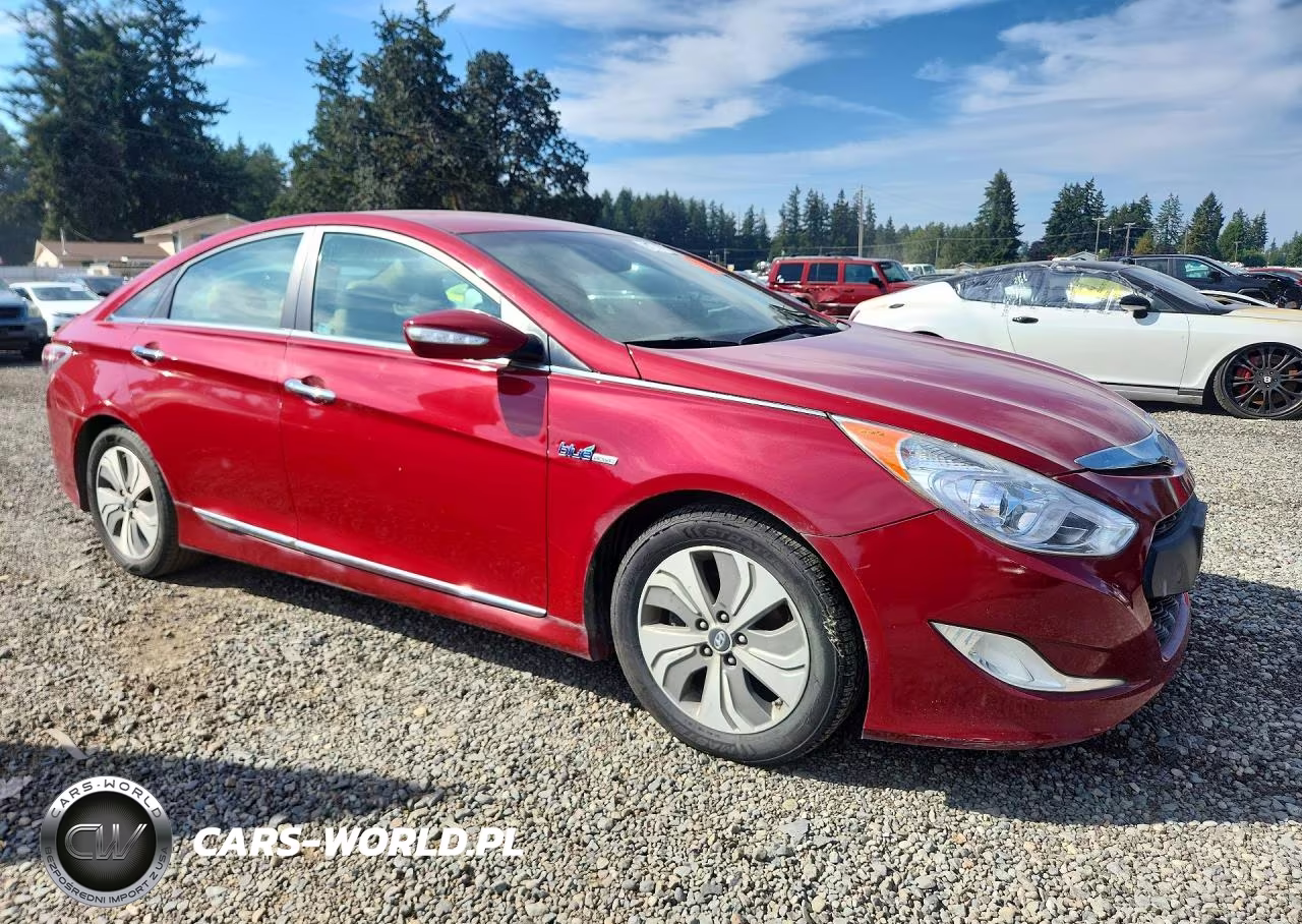2013 Hyundai Sonata Hybrid VIN:KMHEC4A48DA092086 - 4