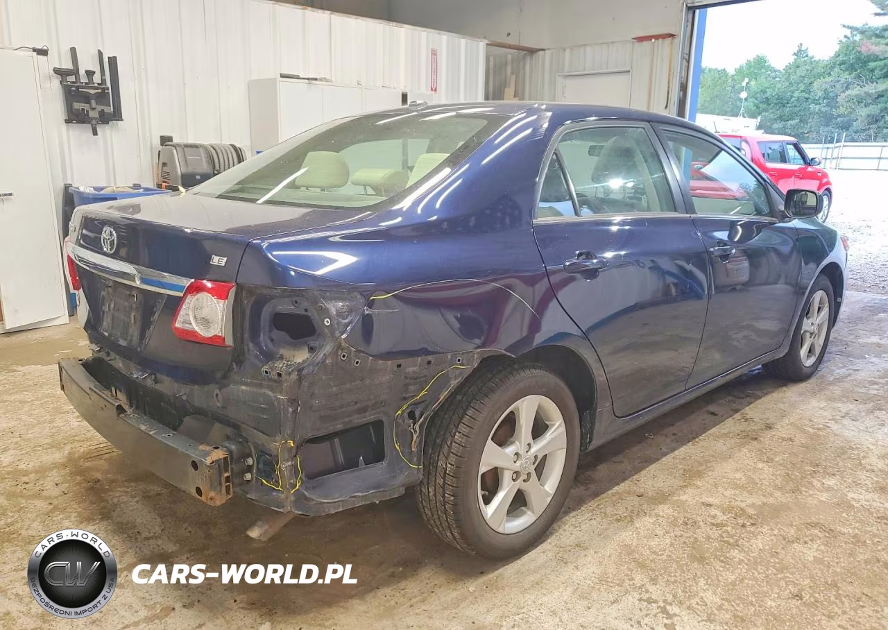 2013 Toyota Corolla Le VIN:2T1BU4EE6DC926116 - 3
