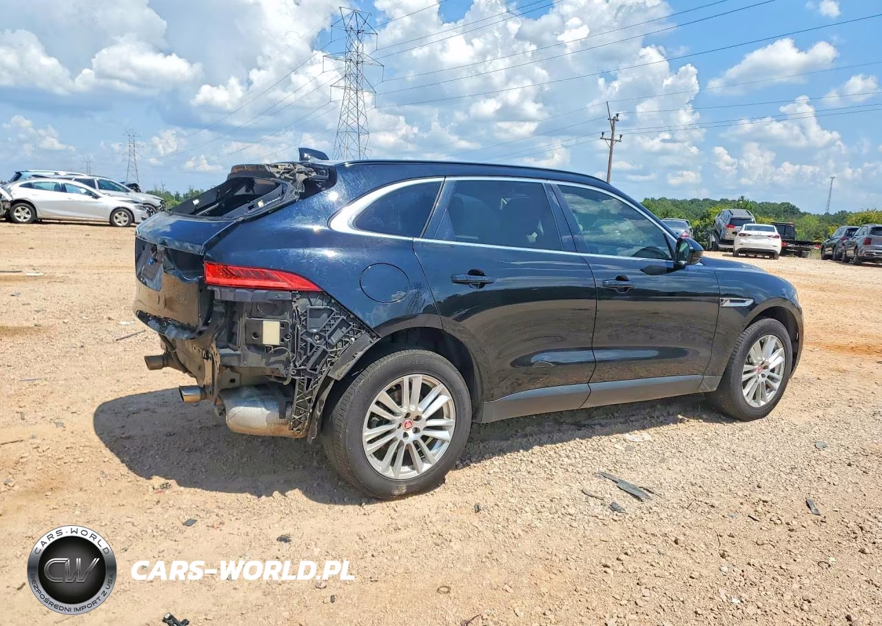 2018 Jaguar F-Pace Prestige VIN:SADCK2GX5JA285235 - 3