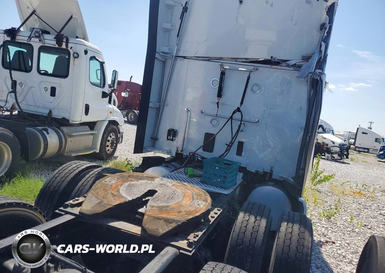 2022 Kenworth T680 Semi Truck VIN:1XKYD49XXNJ127276 - 4