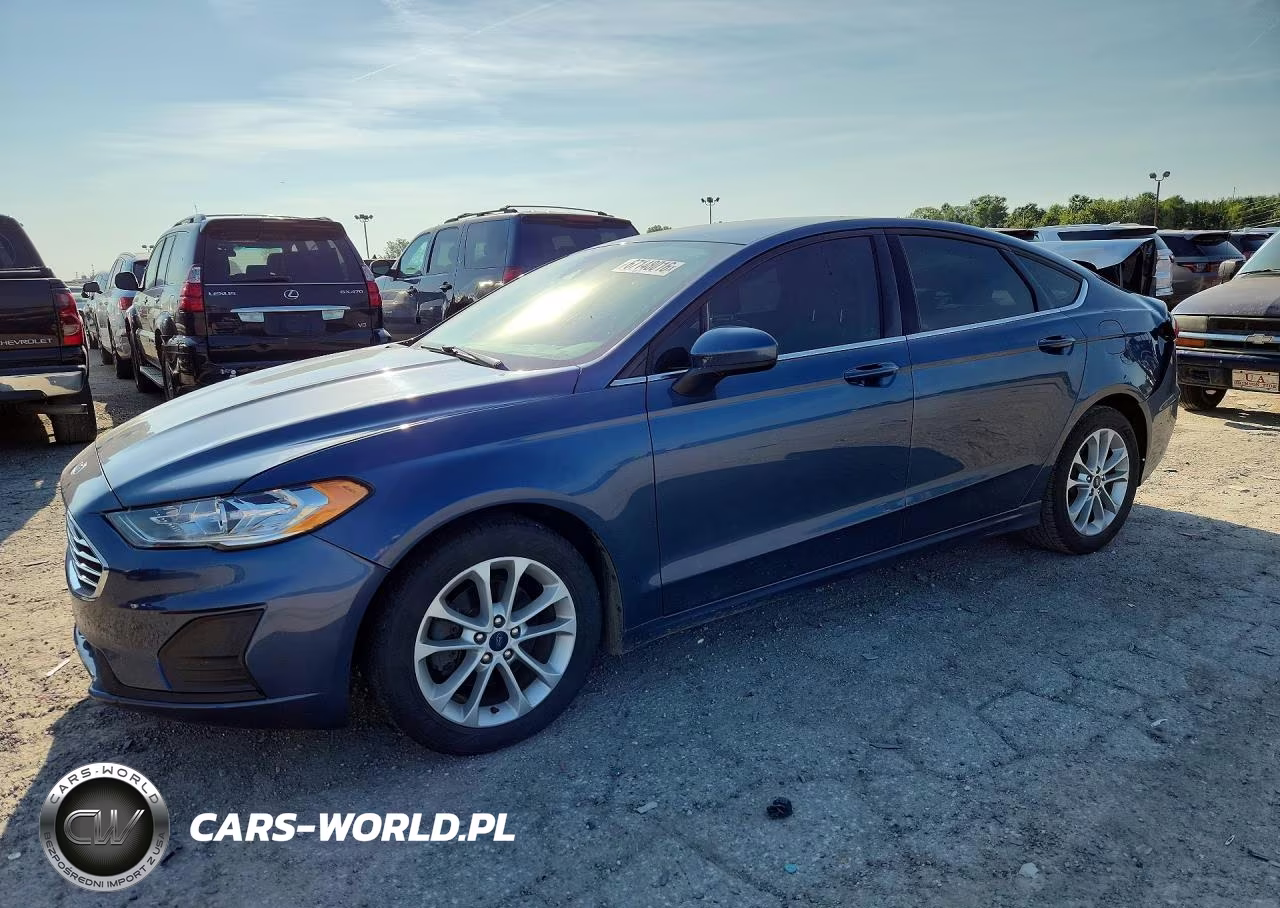2019 Ford Fusion Se – zdjęcie 1 z 12