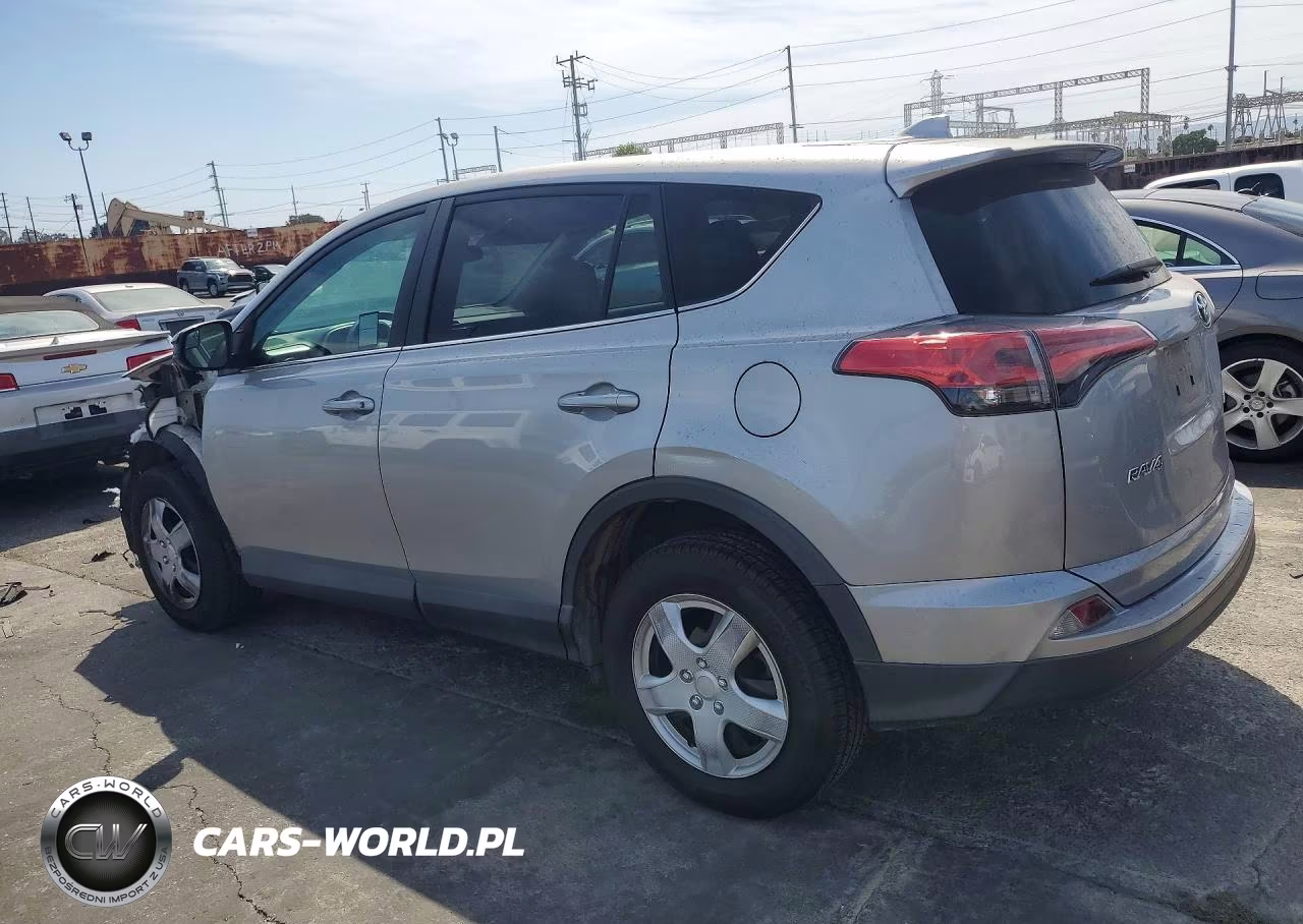 2018 Toyota Rav4 Le VIN:2T3ZFREV4JW474884 - 2