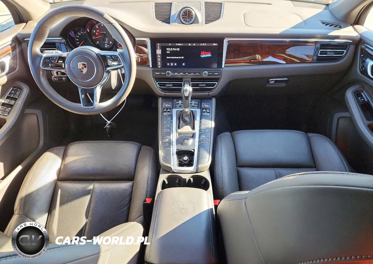 2020 Porsche Macan VIN:WP1AA2A5XLLB07825 - 8