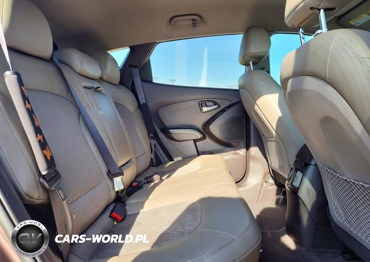 2015 Hyundai Tucson Se VIN:KM8JUCAG2FU034329 - 10