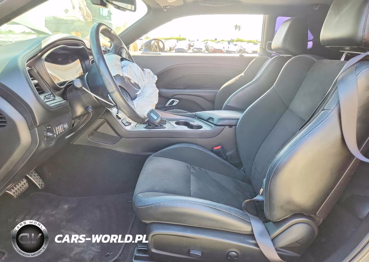 2023 Dodge Challenger R-T VIN:2C3CDZBT4PH682338 - 7