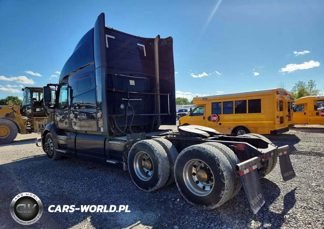 2020 Volvo Vn Vnl - Semi Truck VIN:4V4NC9EJ0LN201590 - 2