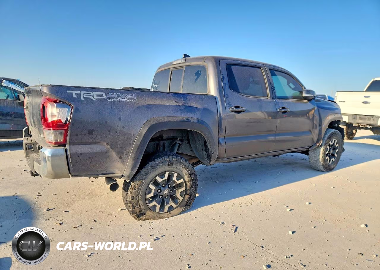 2016 Toyota Tacoma Trd Off-Road VIN:5TFCZ5AN9GX045580 - 3
