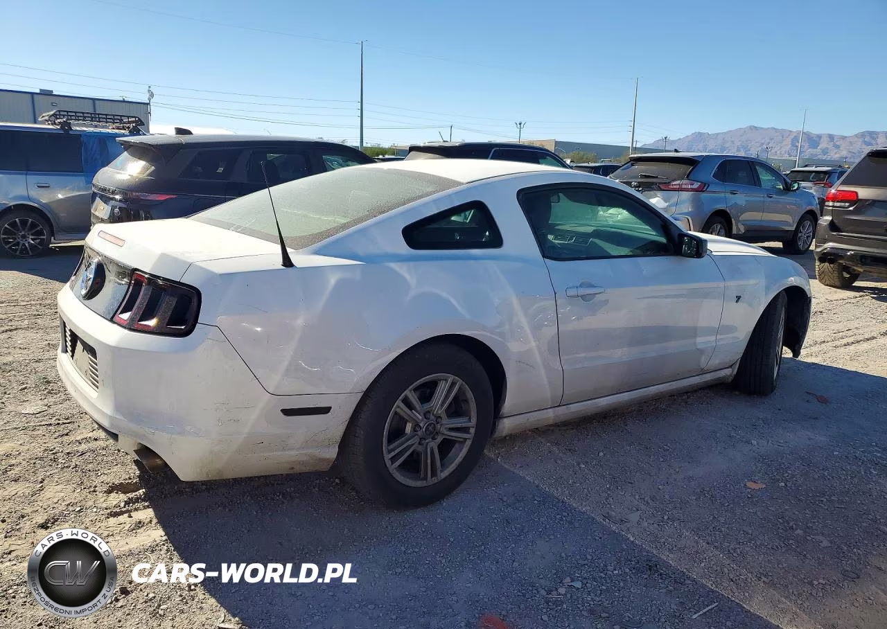 2014 Ford Mustang VIN:1ZVBP8AM8E5328195 - 3