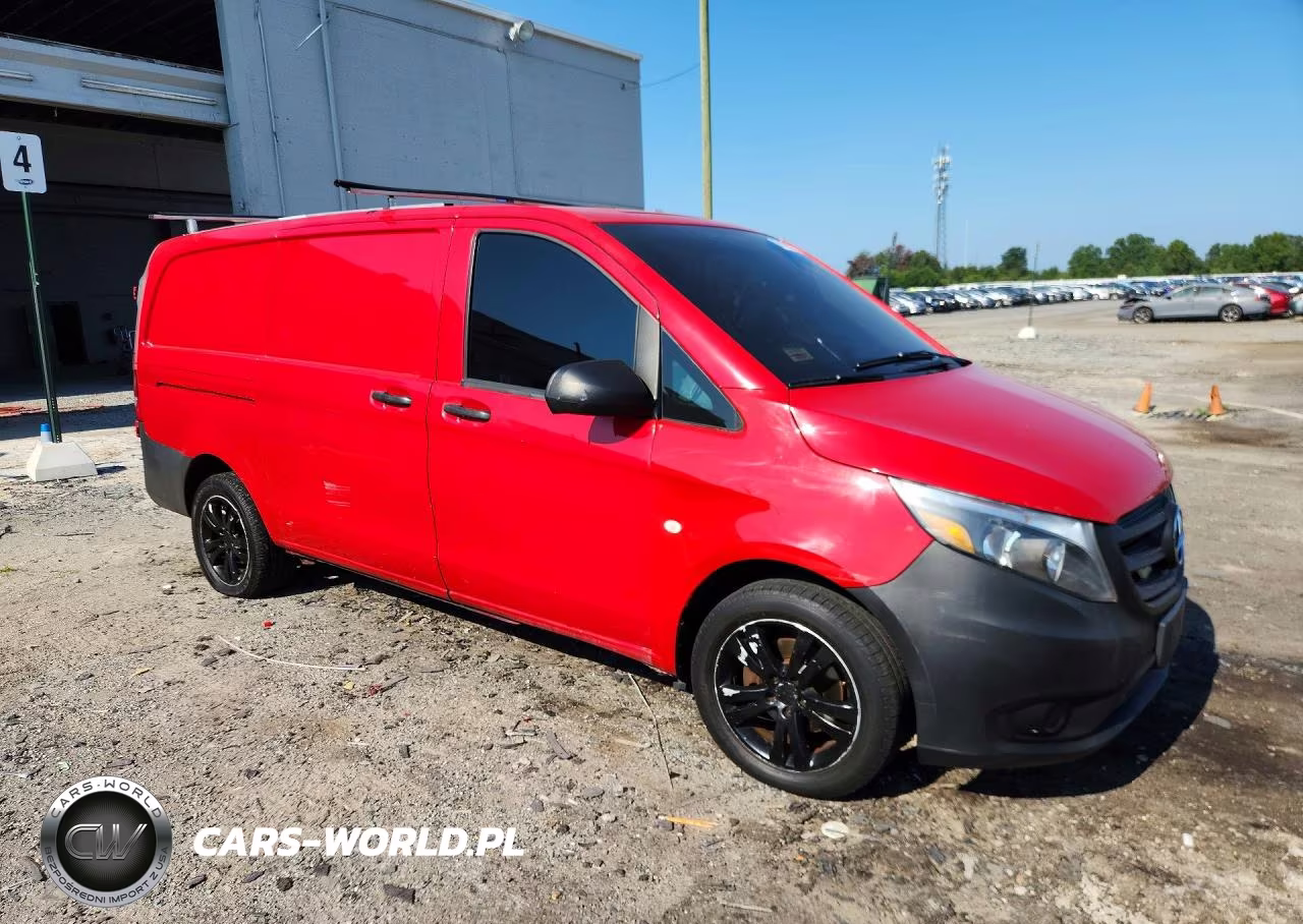 2018 Mercedes-Benz Metris VIN:WD3PG2EA5J3496771 - 4