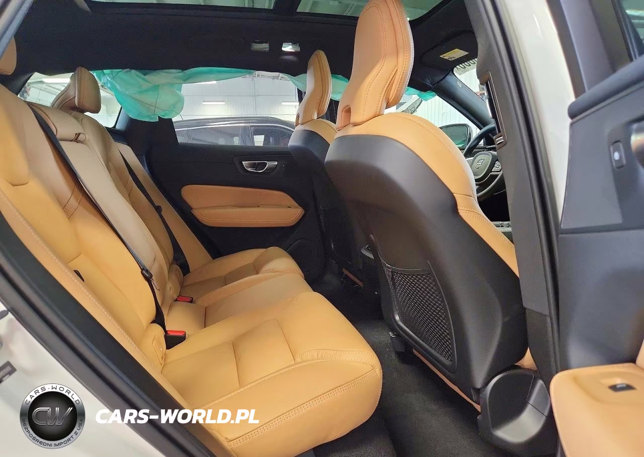 2024 Volvo Xc60 Ultimate VIN:YV4L12RM5R1814810 - 11