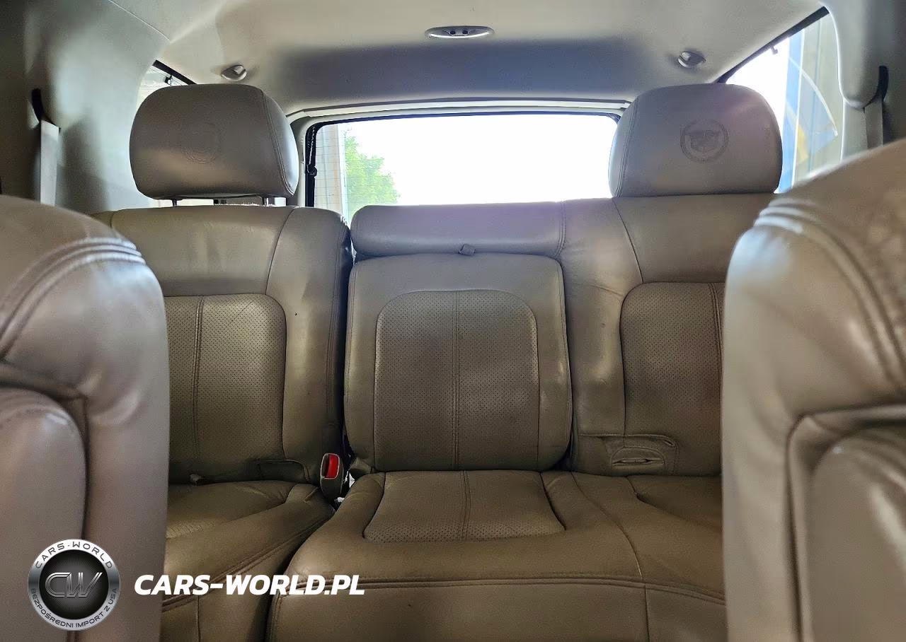 2002 Cadillac Escalade Luxury VIN:1GYEK63NX2R174760 - 10