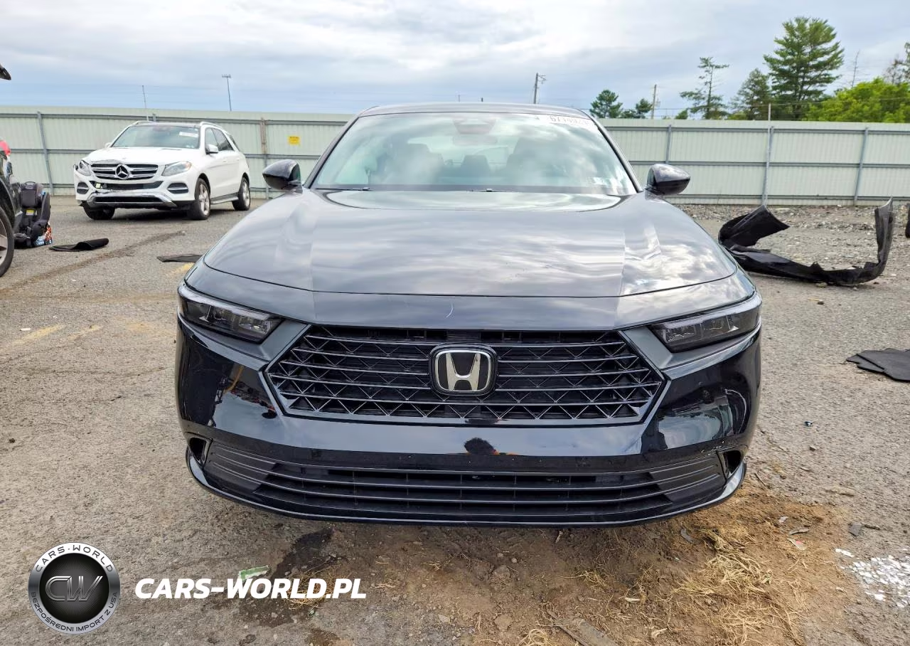 2025 Honda Accord Hybrid Sport-L VIN:1HGCY2F7XSA077558 - 5