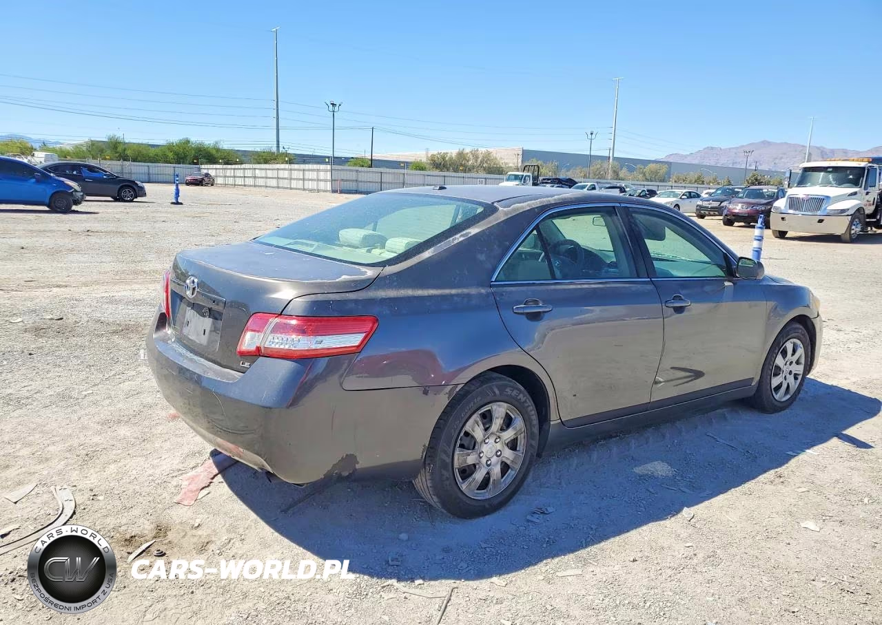 2011 Toyota Camry Le VIN:4T4BF3EK3BR111450 - 3