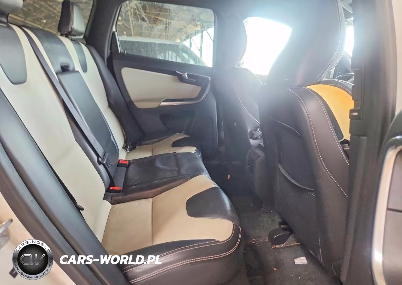 2015 Volvo Xc60 T6 Platinum VIN:YV449MDD8F2562895 - 11