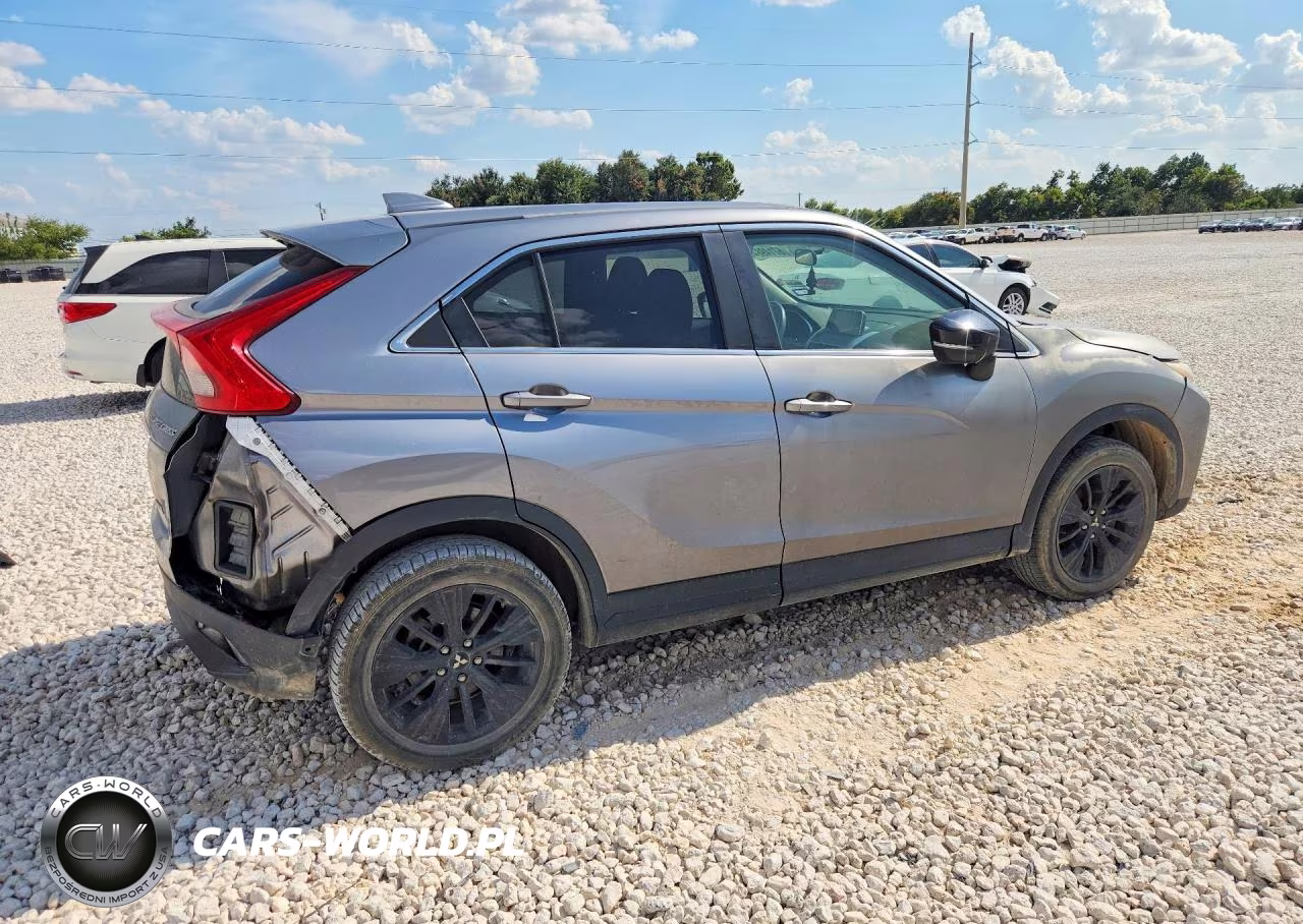 2019 Mitsubishi Eclipse Cross Le VIN:JA4AT4AA7KZ021530 - 3