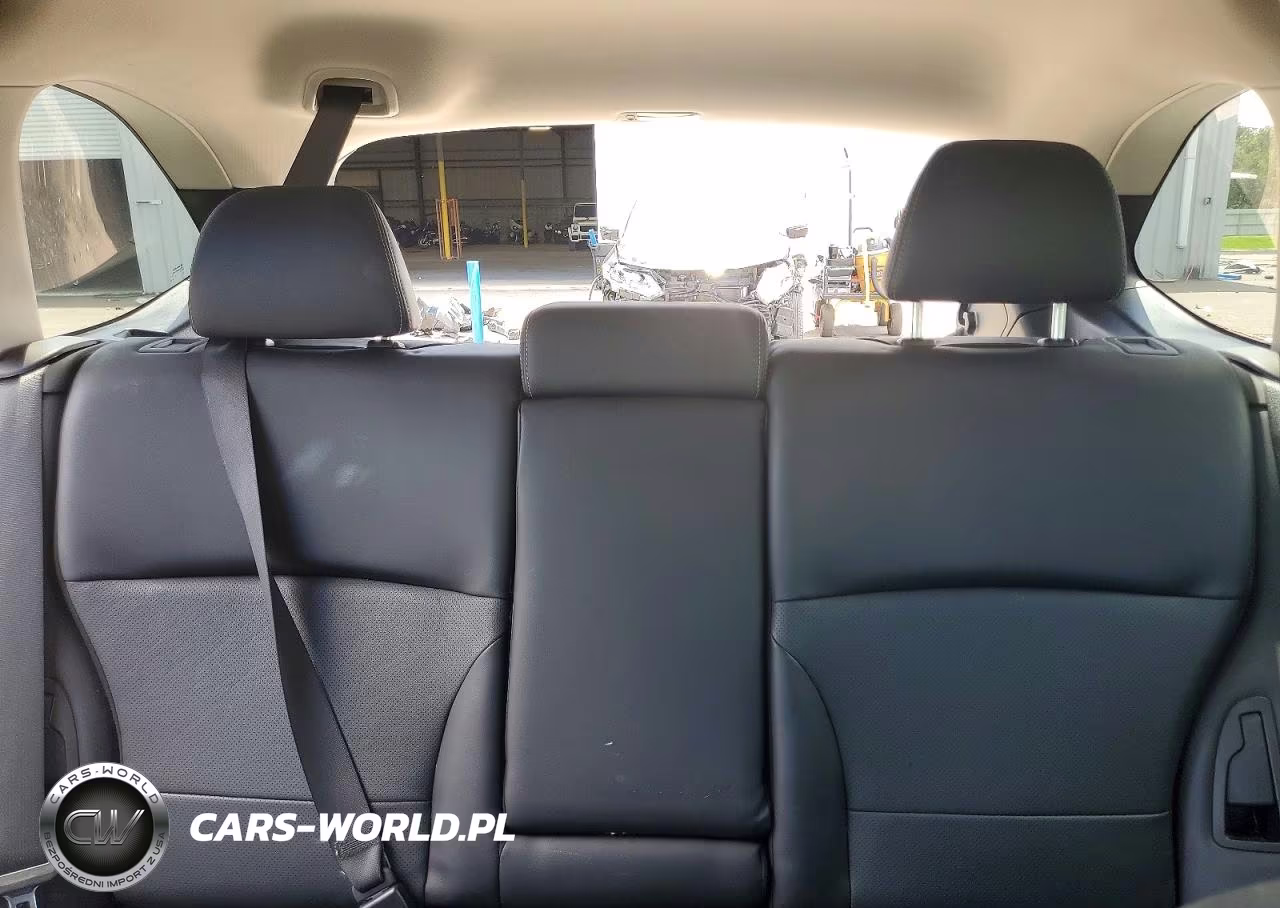 2018 Subaru Outback 2.5I Limited VIN:4S4BSANC4J3276236 - 10