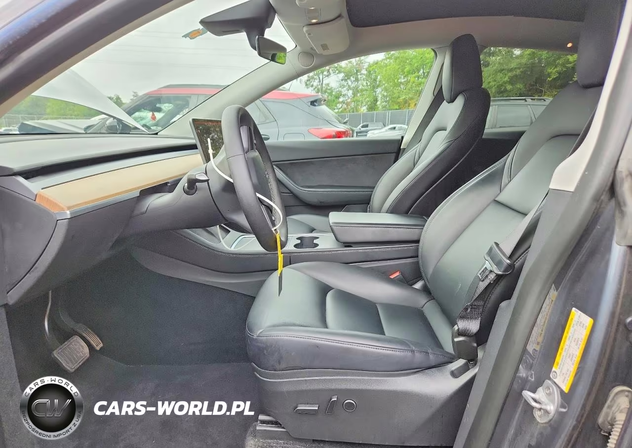 2022 Tesla Model Y VIN:7SAYGDEE1NA002973 - 7