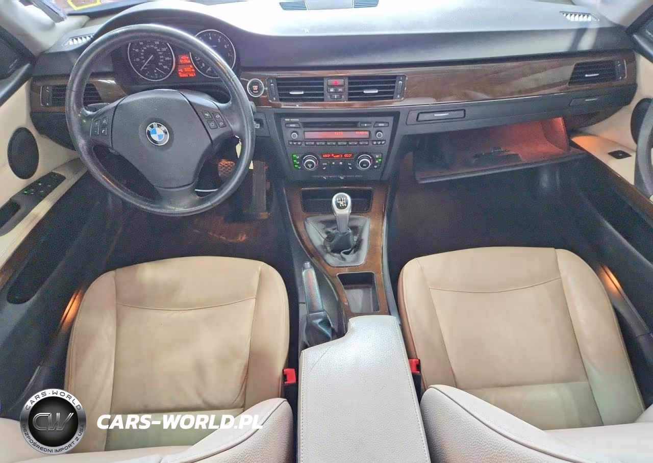 2011 BMW 335 Xi VIN:WBAPL5C57BA742528 - 8