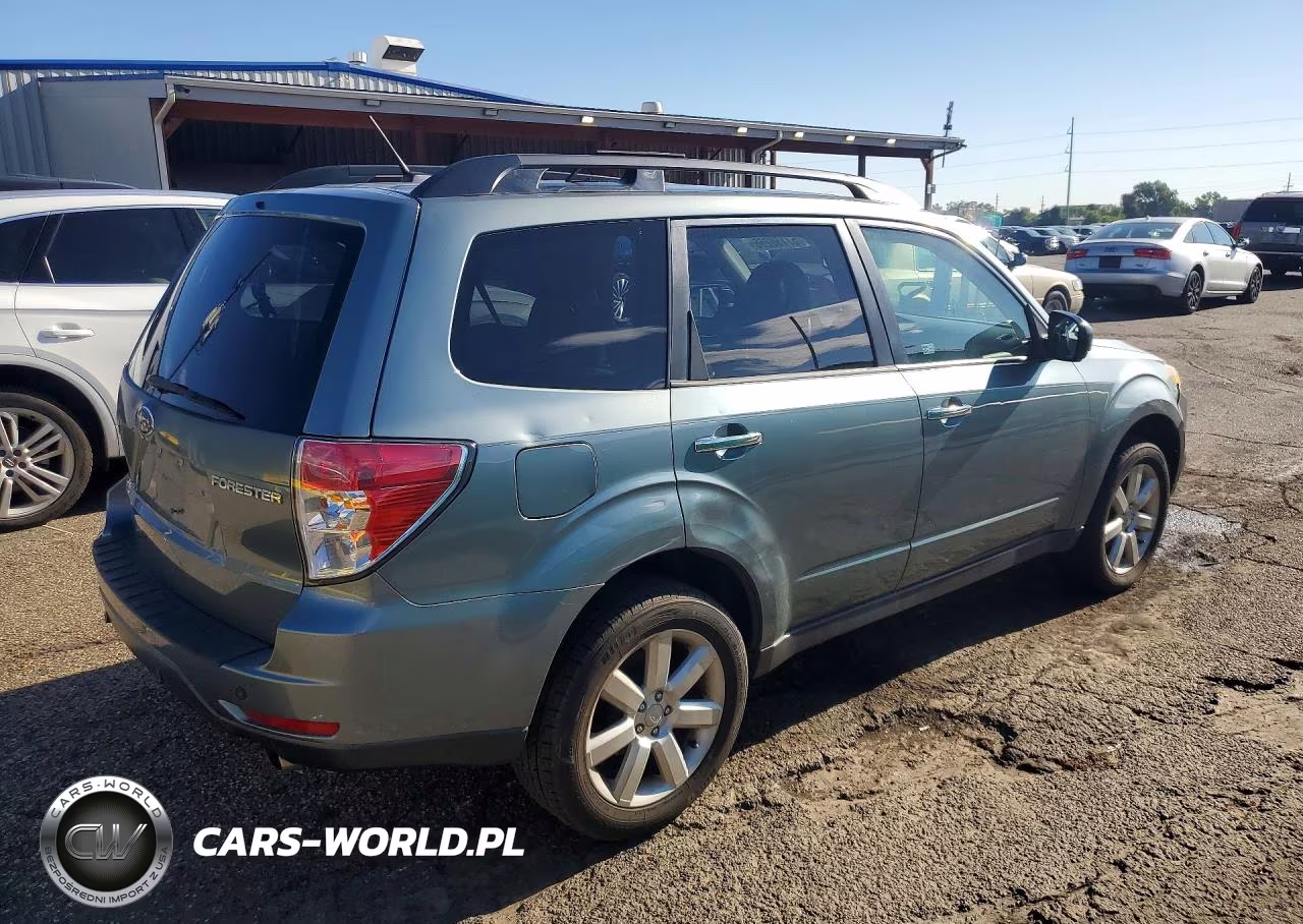 2011 Subaru Forester Limited VIN:JF2SHBEC0BH736975 - 3