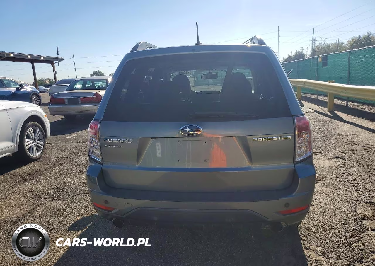 2011 Subaru Forester Limited VIN:JF2SHBEC0BH736975 - 6