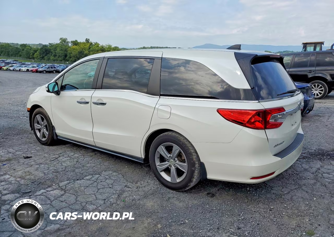2018 Honda Odyssey Exl VIN:5FNRL6H73JB042720 - 2
