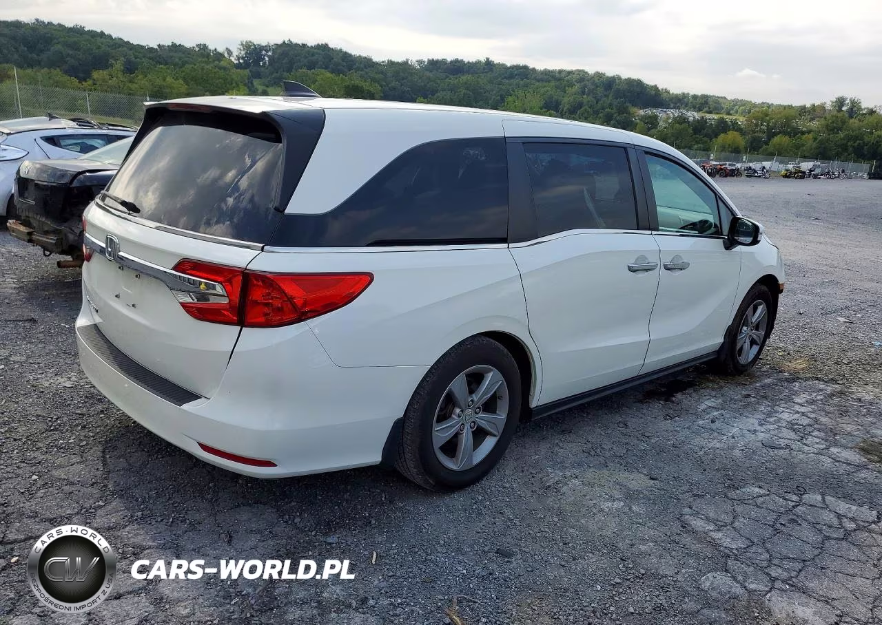 2018 Honda Odyssey Exl VIN:5FNRL6H73JB042720 - 3