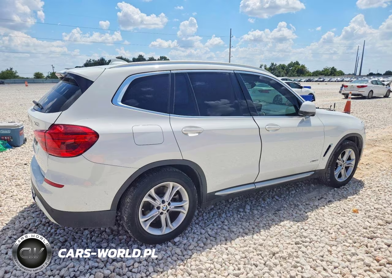 2018 BMW X3 xDrive30I VIN:5UXTR9C56JLD58638 - 3