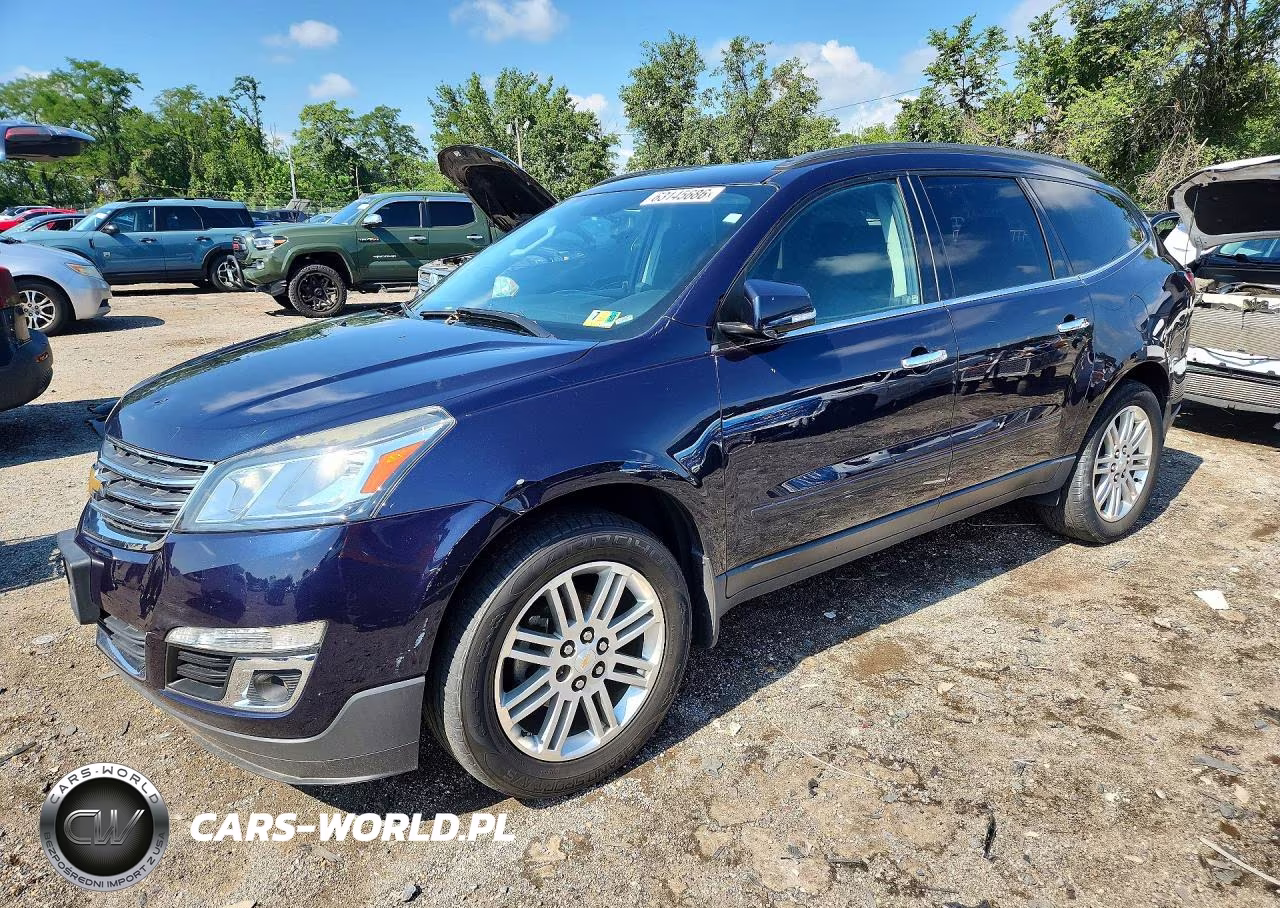 2015 Chevrolet Traverse Lt VIN:1GNKRGKD3FJ143686 - 1