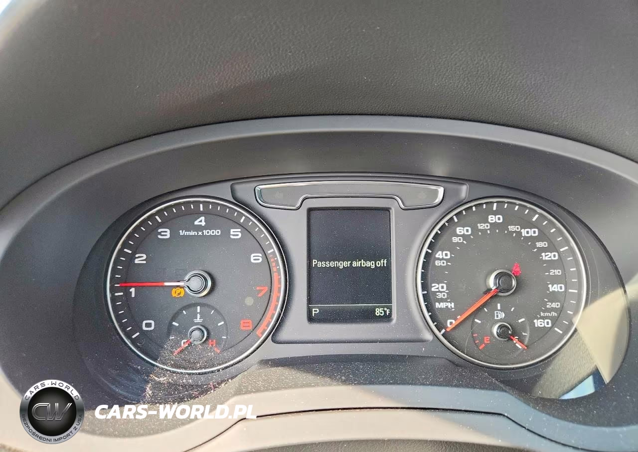 2018 Audi Q3 Premium Plus VIN:WA1JCCFS4JR032494 - 9
