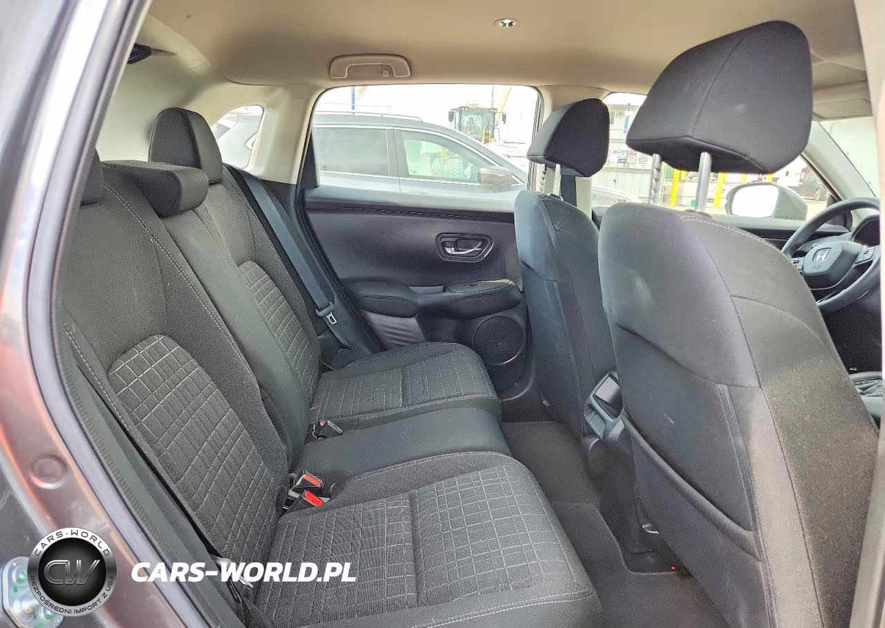 2024 Honda Hr-V Lx VIN:3CZRZ2H33RM702924 - 11