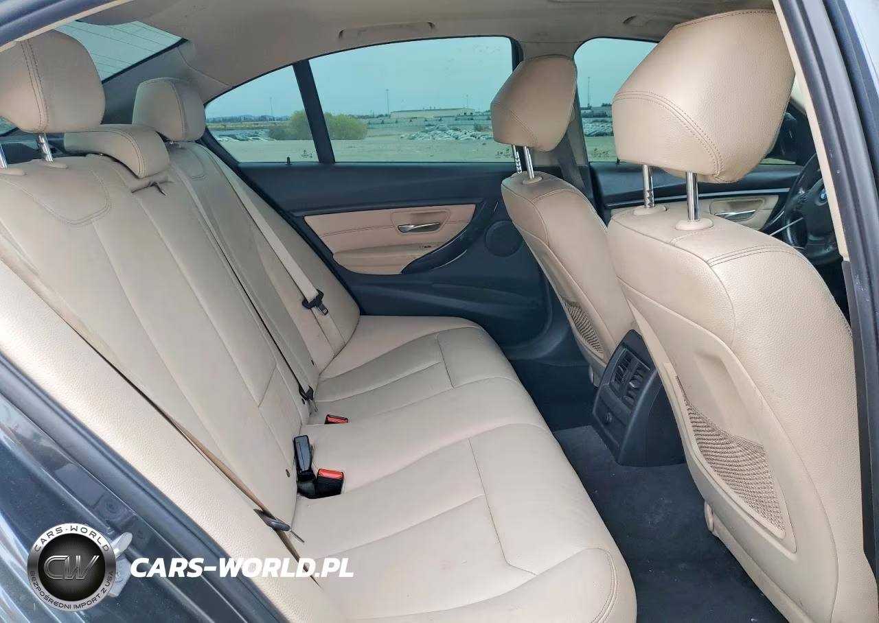 2018 BMW 320 I VIN:WBA8E1G5XJNU92677 - 10