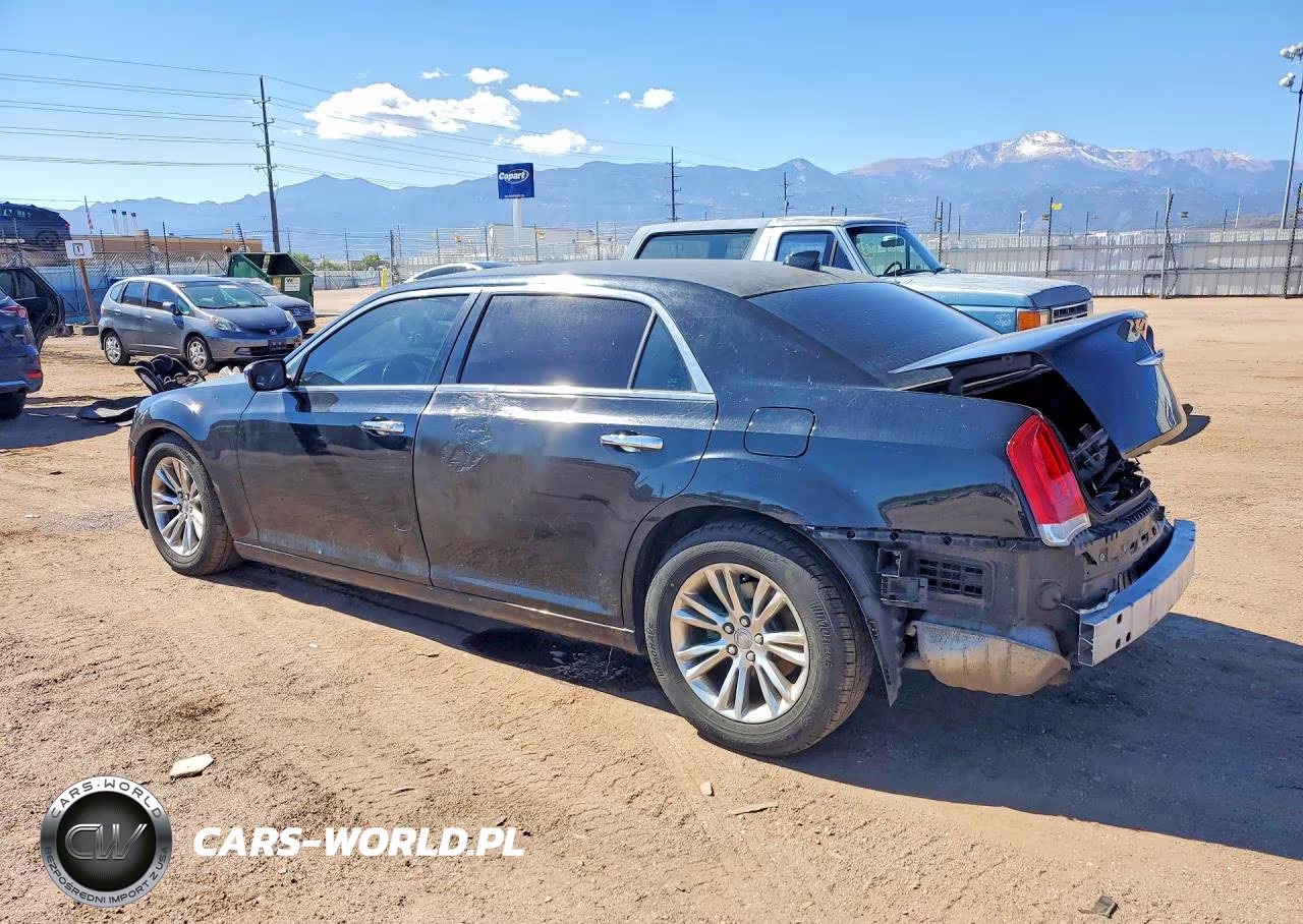2015 Chrysler 300 Limited VIN:2C3CCAAG2FH802693 - 2
