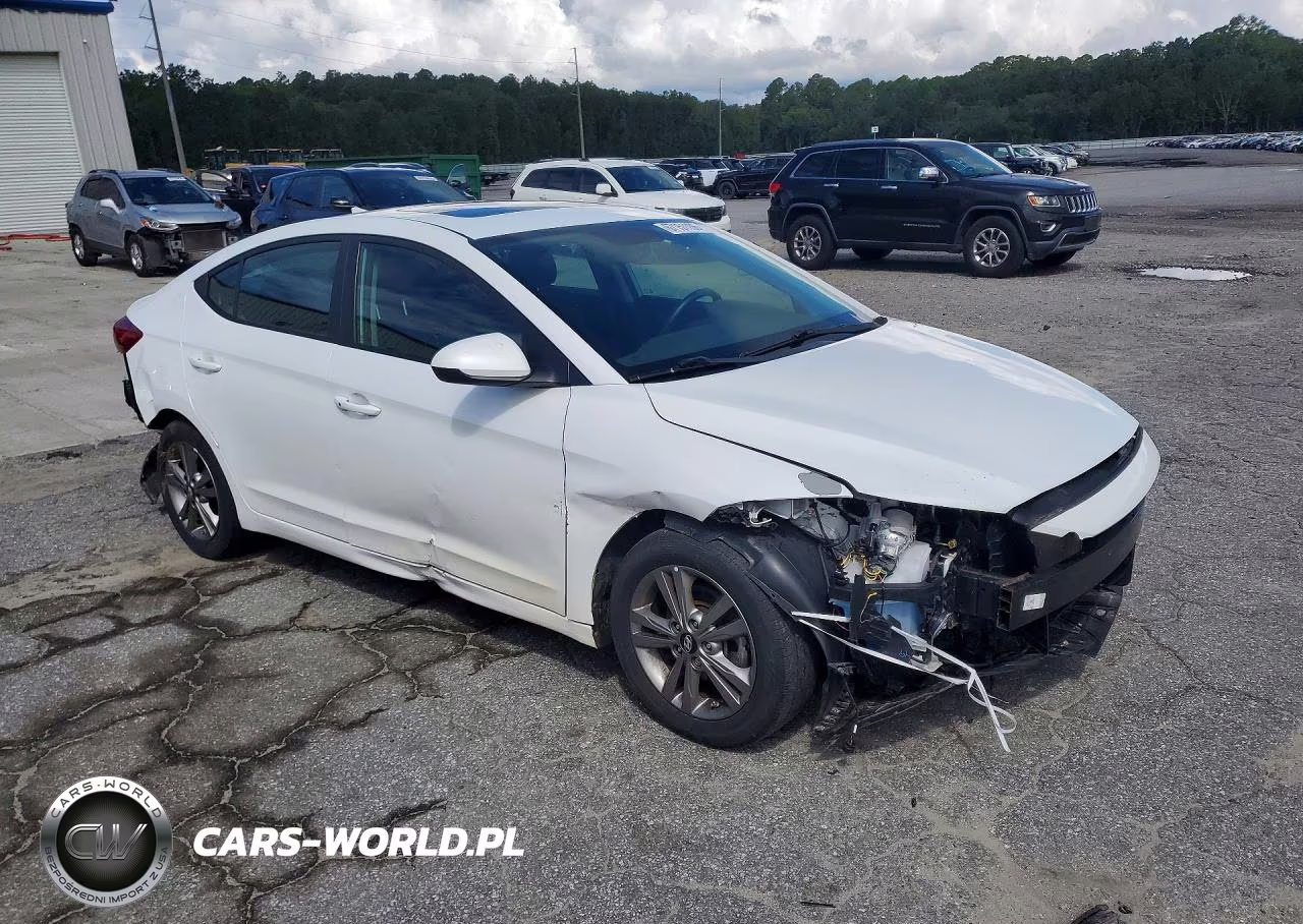 2017 Hyundai Elantra Value Edition VIN:5NPD84LF0HH202708 - 4