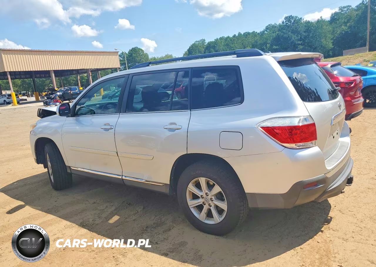2012 Toyota Highlander Base VIN:5TDBK3EH5CS106531 - 2
