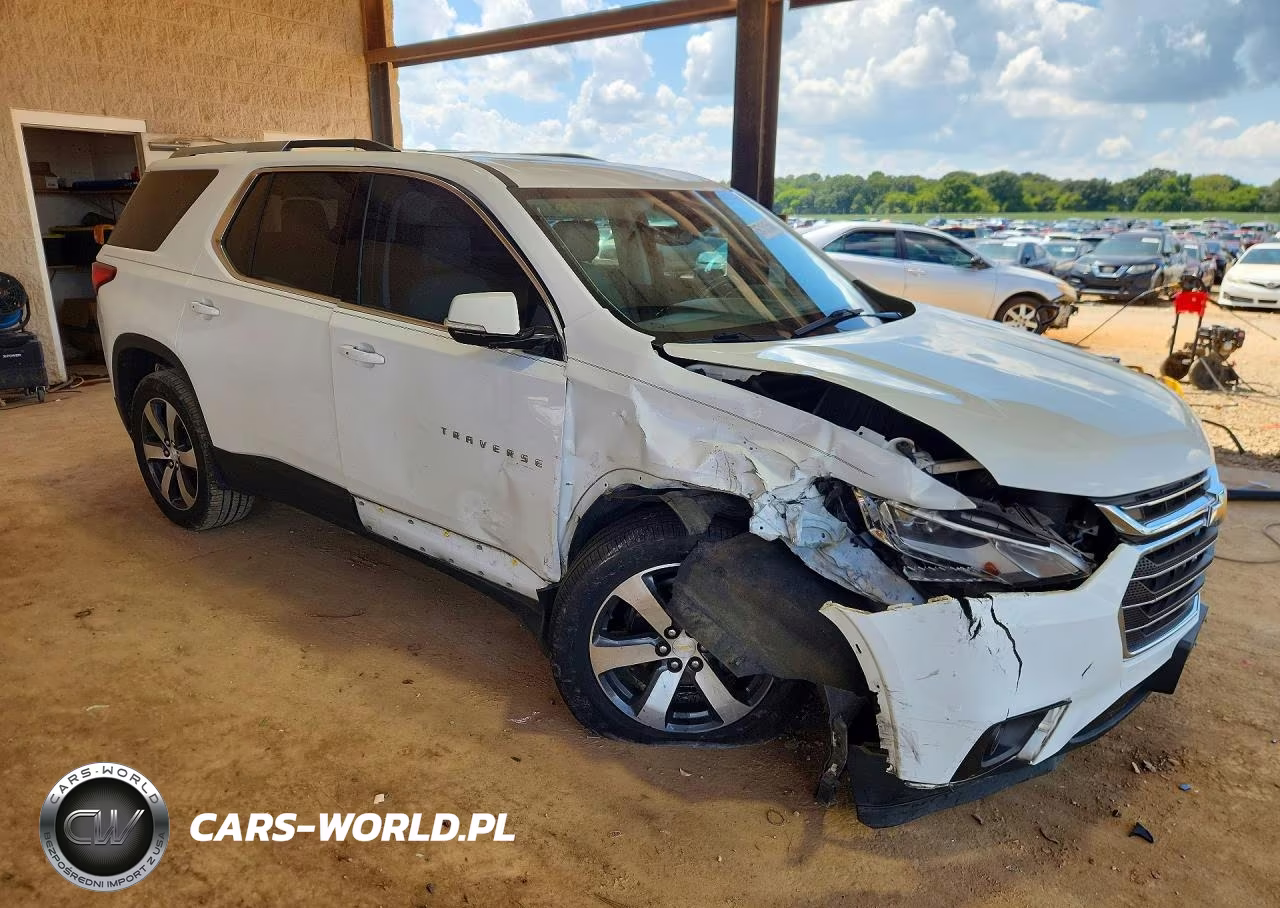2018 Chevrolet Traverse Lt VIN:1GNERHKW7JJ114706 - 4