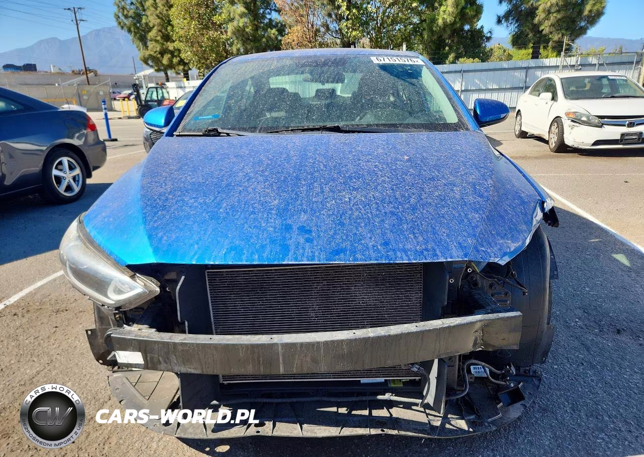2018 Hyundai Elantra Se VIN:5NPD74LF6JH387226 - 5