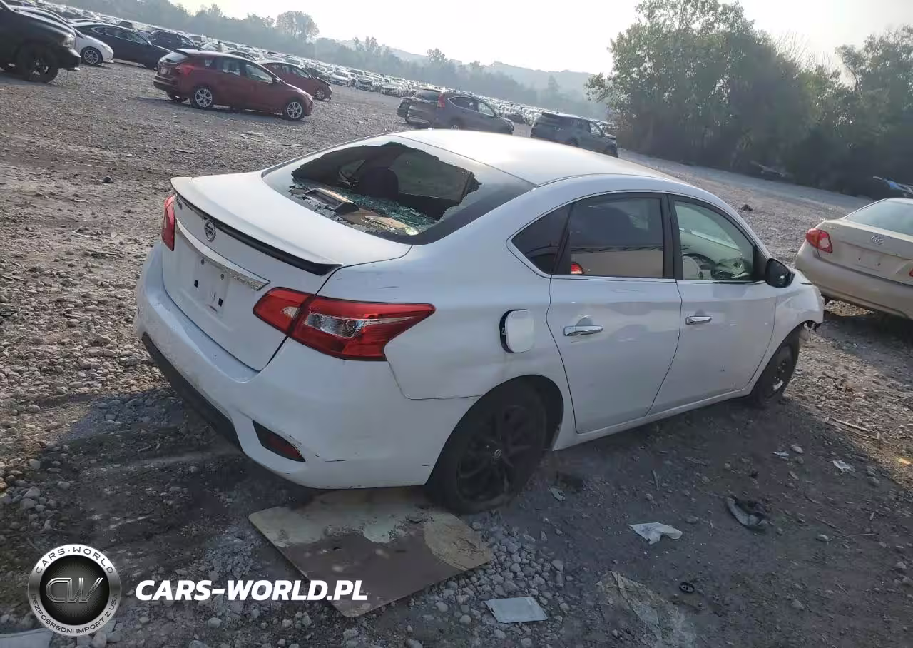 2018 Nissan Sentra S VIN:3N1AB7AP8JY232309 - 3