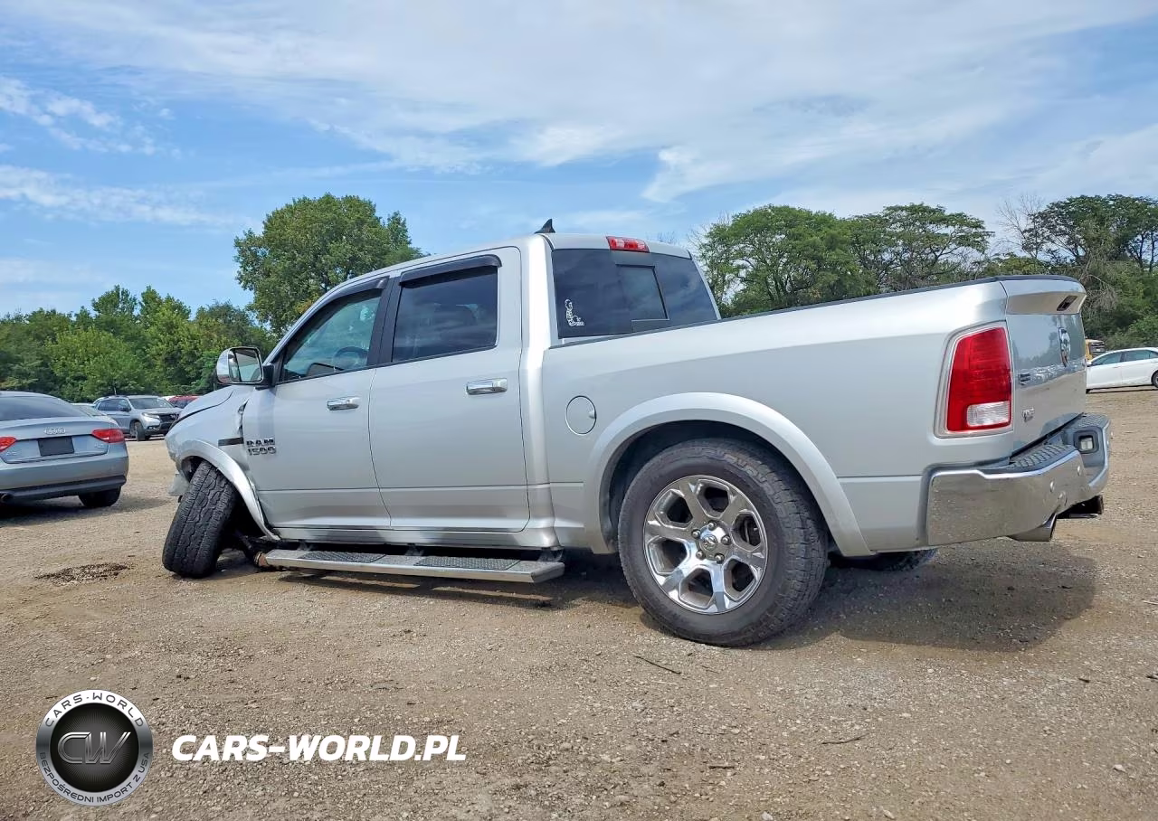 2017 Ram 1500 Laramie VIN:1C6RR7NM5HS882257 - 2