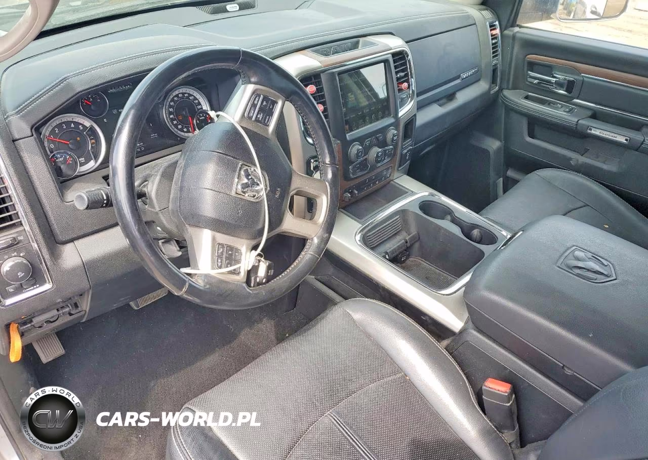 2017 Ram 1500 Laramie VIN:1C6RR7NM5HS882257 - 8
